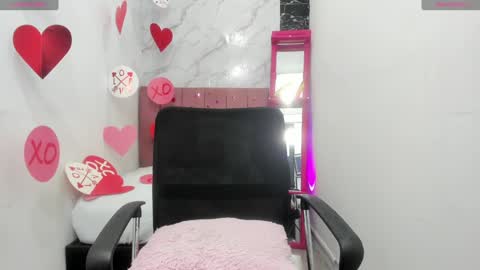 Mikoto  Alexia online show from 02-08-25, 11:44