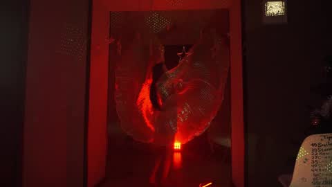 Snapshot of _marvelous_time_ chatting on 12-22-24, 03:11 Gwen online show from 12-22-24, 03:11