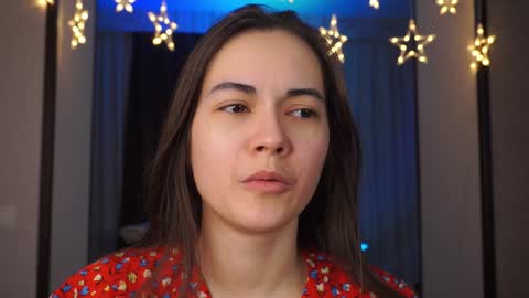Snapshot of _marvelous_time_ chatting on 01-11-25, 02:52 Gwen online show from 01-11-25, 02:52