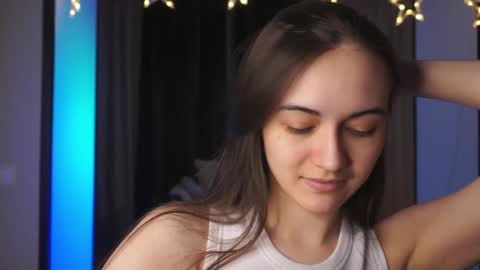 Snapshot of _marvelous_time_ chatting on 02-01-25, 10:44 Gwen online show from 02-01-25, 10:44