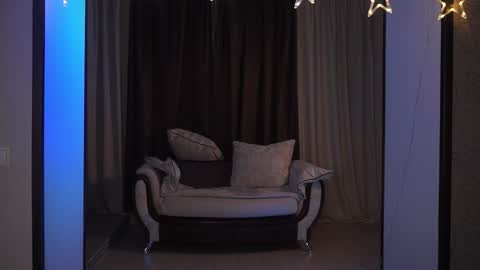 Snapshot of _marvelous_time_ chatting on 02-08-25, 01:22 Gwen online show from 02-08-25, 01:22