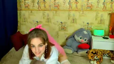 mary online show from 07-16-26, 01:44