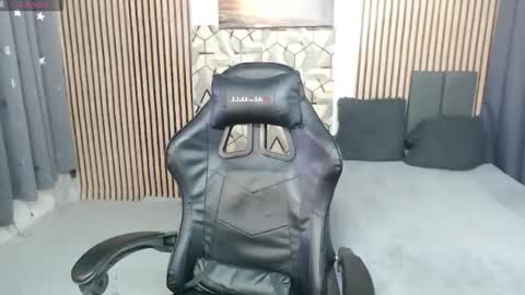 marylina online show from 03-08-25, 08:33