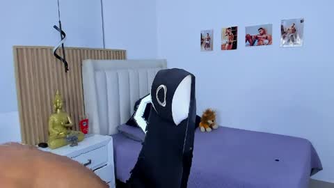 _matthew_santos_ online show from 04-18-26, 01:42