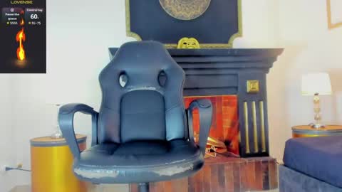 _maximo_1 online show from 06-23-26, 01:47