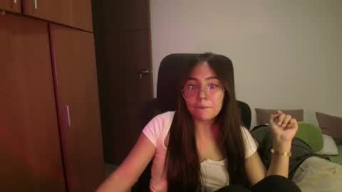 max and abby online show from 05-27-26, 01:57