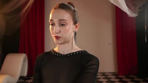  Saturday - start 2030-2130 GMT online show from 11-14-25, 08:18