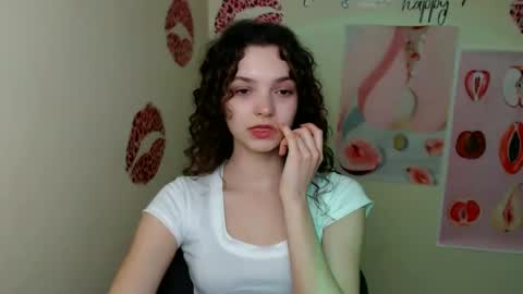 Susie online show from 03-11-25, 07:48