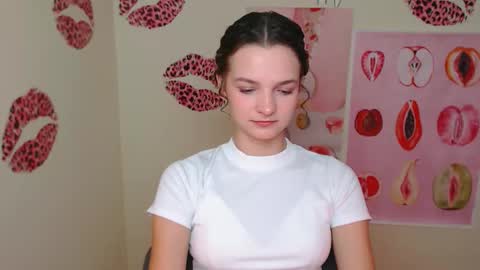 Susie online show from 09-20-25, 12:28