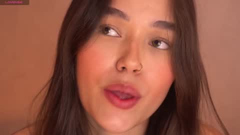 Snapshot of _meghan_gomez1_ chatting on 12-14-24, 05:03 online show from 12-14-24, 05:03