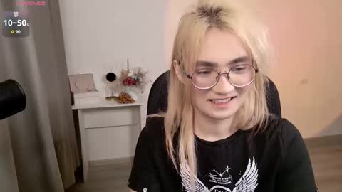 _meow_neko_ online show from 03-31-26, 02:02