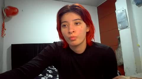 Snapshot of _mia_foster1 chatting on 06-13-26, 03:04 Mia-foster online show from 06-13-26, 03:04