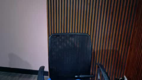 Snapshot of _mileyross chatting on 07-04-26, 08:53 Call me Miley online show from 07-04-26, 08:53