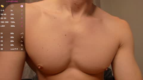 Snapshot of _milk_boy_ chatting on 01-08-25, 08:38 Milk Boy online show from 01-08-25, 08:38