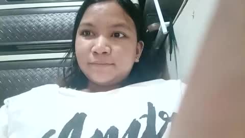 Snapshot of _milkytitsmomxx_ chatting on 09-14-25, 09:25 _milkytitsmomxx_ online show from 09-14-25, 09:25