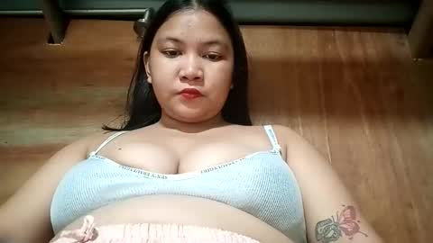 _milkytitsmomxx_ online show from 04-04-26, 05:32