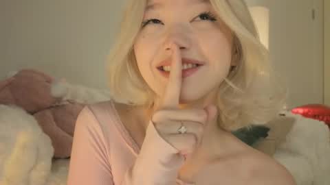 Kim online show from 02-26-26, 05:17