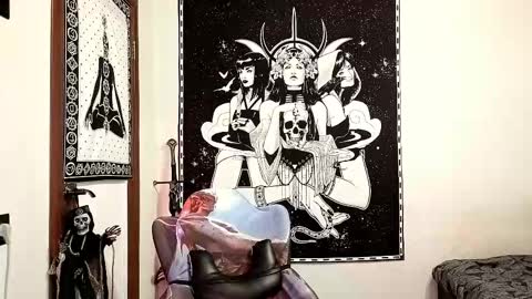 Millisi online show from 01-15-26, 09:07