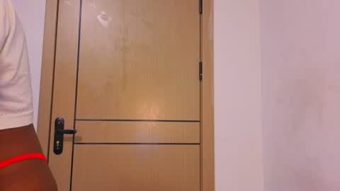 Mimi online show from 04-10-26, 02:55