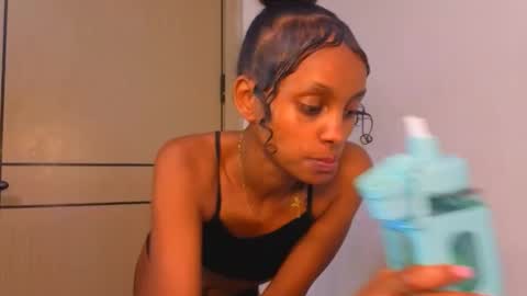 Mimi online show from 04-12-26, 02:33