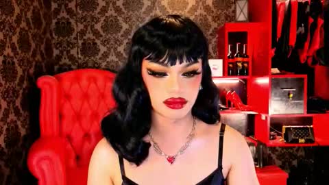 Raven Strauss online show from 09-18-25, 06:54