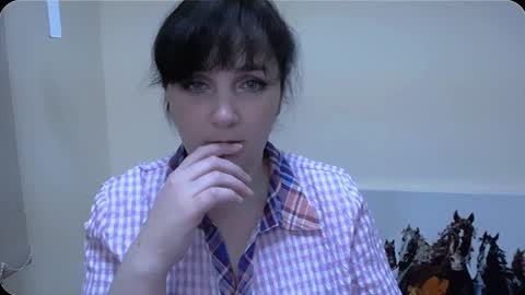 Snapshot of _miranda_sun chatting on 12-24-24, 04:08 Miranda online show from 12-24-24, 04:08