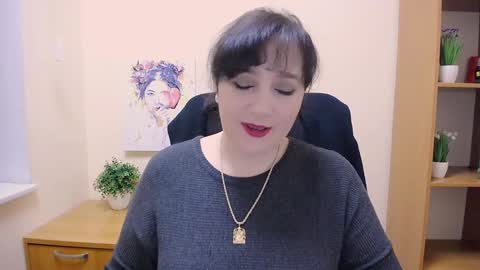 Snapshot of _miranda_sun chatting on 01-12-25, 11:07 Miranda online show from 01-12-25, 11:07