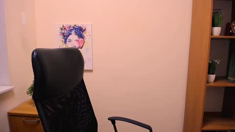 Snapshot of _miranda_sun chatting on 01-17-25, 01:46 Miranda online show from 01-17-25, 01:46