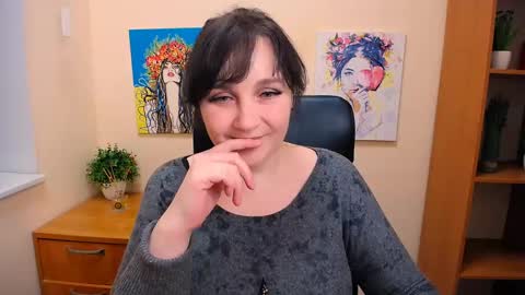 Snapshot of _miranda_sun chatting on 03-06-25, 12:09 Miranda online show from 03-06-25, 12:09