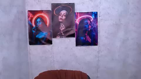 Snapshot of _miraterri_ chatting on 11-13-25, 02:16 Mira online show from 11-13-25, 02:16