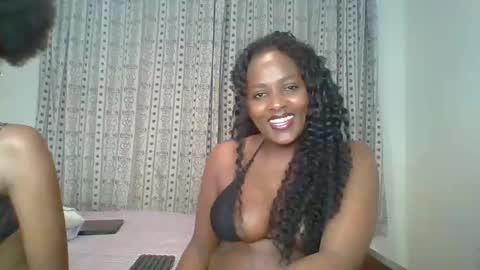 Snapshot of _mireh chatting on 02-15-25, 05:39 mireh online show from 02-15-25, 05:39