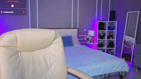  MIURA  online show from 04-10-26, 01:22