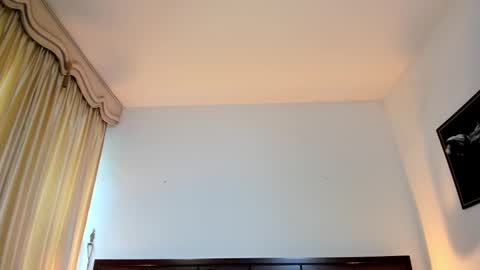 Snapshot of _mizuki chatting on 02-20-25, 05:51 mizuki online show from 02-20-25, 05:51