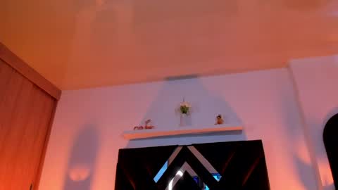 mizuki  online show from 05-11-26, 04:04
