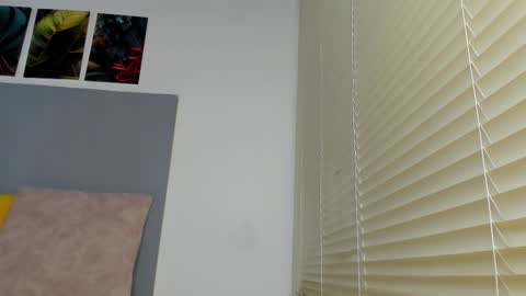 _molly_rosse_ online show from 11-26-25, 11:44