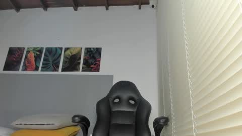 Snapshot of _molly_rosse_ chatting on 02-13-26, 11:50 _molly_rosse_ online show from 02-13-26, 11:50