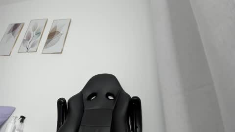 _molly_rosse_ online show from 05-28-26, 12:02