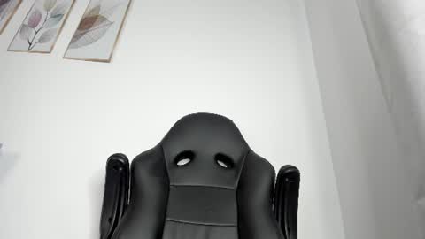 Snapshot of _molly_rosse_ chatting on 06-19-26, 02:54 _molly_rosse_ online show from 06-19-26, 02:54