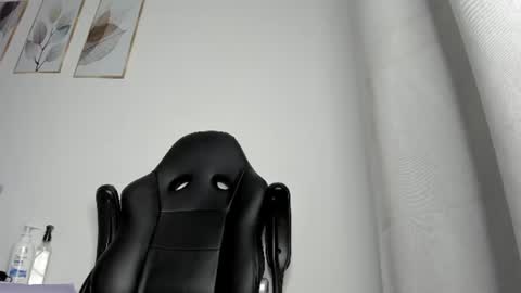 Snapshot of _molly_rosse_ chatting on 07-09-26, 11:58 _molly_rosse_ online show from 07-09-26, 11:58