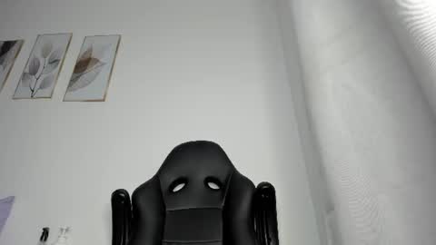 Snapshot of _molly_rosse_ chatting on 07-17-26, 12:12 _molly_rosse_ online show from 07-17-26, 12:12