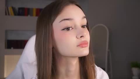 Margo online show from 03-12-26, 04:57