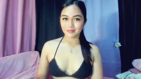 Snapshot of _myholyhole69_ chatting on 01-09-26, 10:51 monica online show from 01-09-26, 10:51