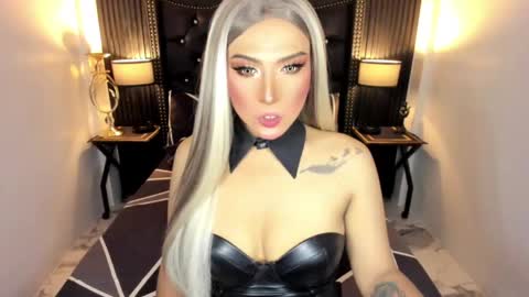 Snapshot of _natashacooper_ chatting on 05-20-26, 10:21 _natashacooper_ online show from 05-20-26, 10:21