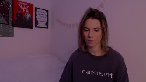 Snapshot of _ni_kiss chatting on 12-13-24, 11:50 Nika online show from 12-13-24, 11:50