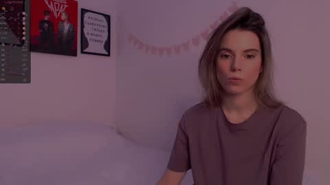 Snapshot of _ni_kiss chatting on 12-14-24, 11:34 Nika online show from 12-14-24, 11:34