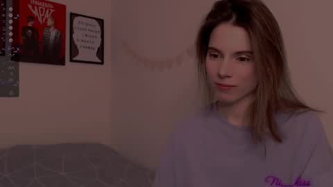 Snapshot of _ni_kiss chatting on 02-15-25, 08:22 Nika online show from 02-15-25, 08:22