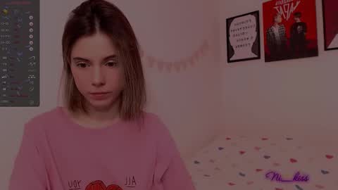 Snapshot of _ni_kiss chatting on 03-08-25, 08:55 Nika online show from 03-08-25, 08:55