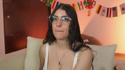 NiniHelp me by giving my show a thumbs up online show from 06-16-26, 02:03