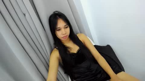 Nicole online show from 09-17-25, 12:07