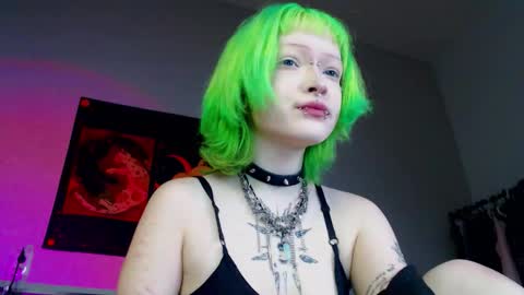 Nicole online show from 01-13-26, 04:29